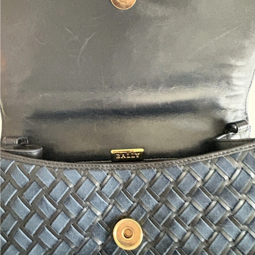 Vintage Bally top handle quilted leather navy Crossbody handbag from Japan - Picture 9 of 16